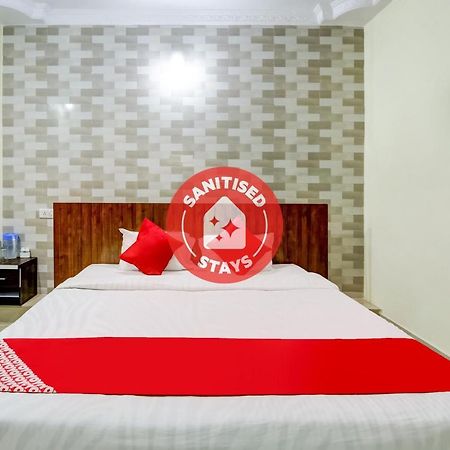 Oyo Hotel Badri Inn & Yatri Niwas Jabalpur Exterior foto
